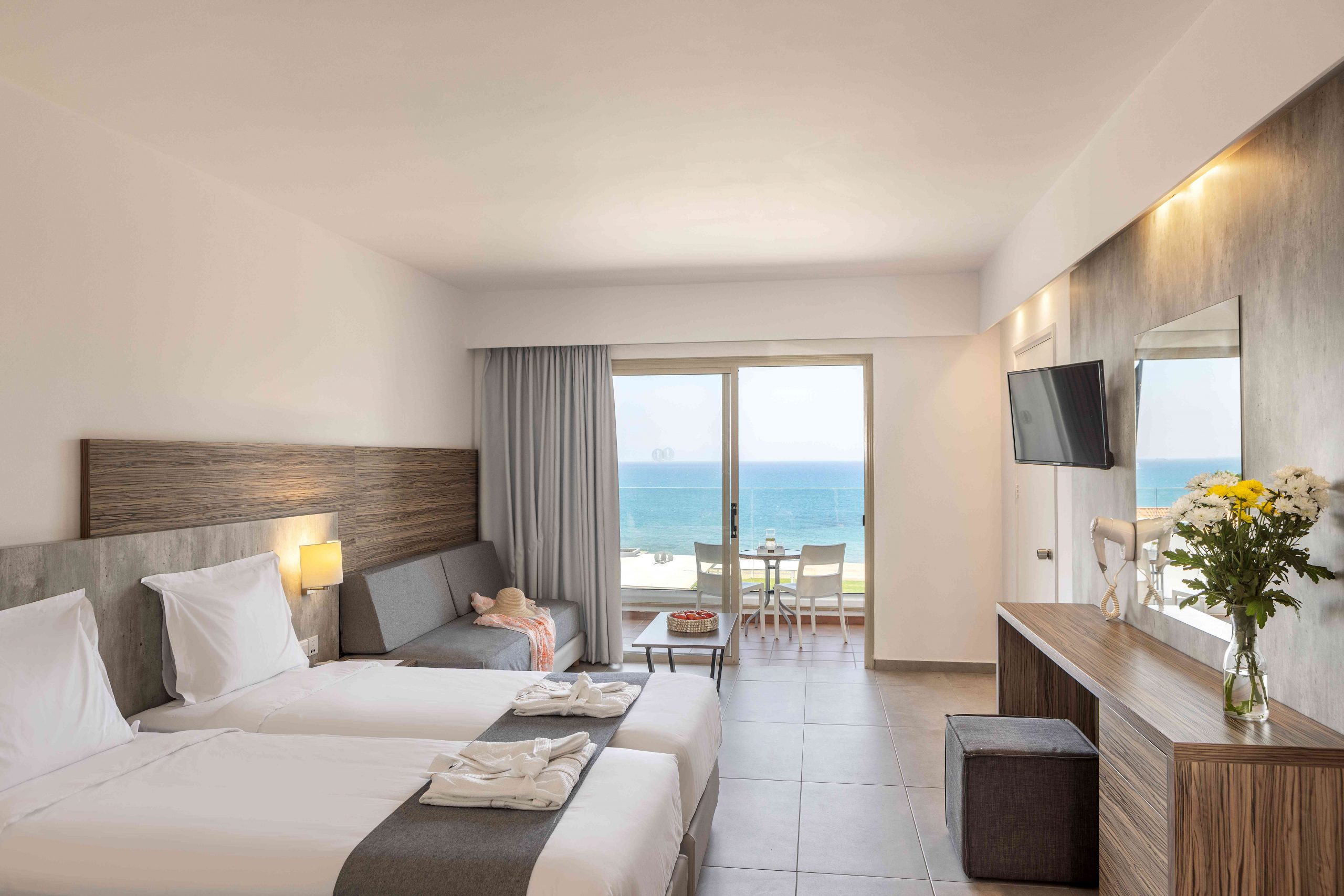 Studio Apartment Sea View 1