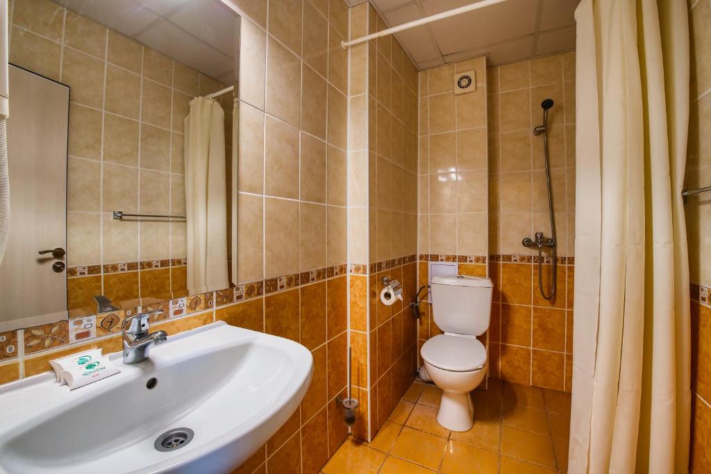 Triple Room 4