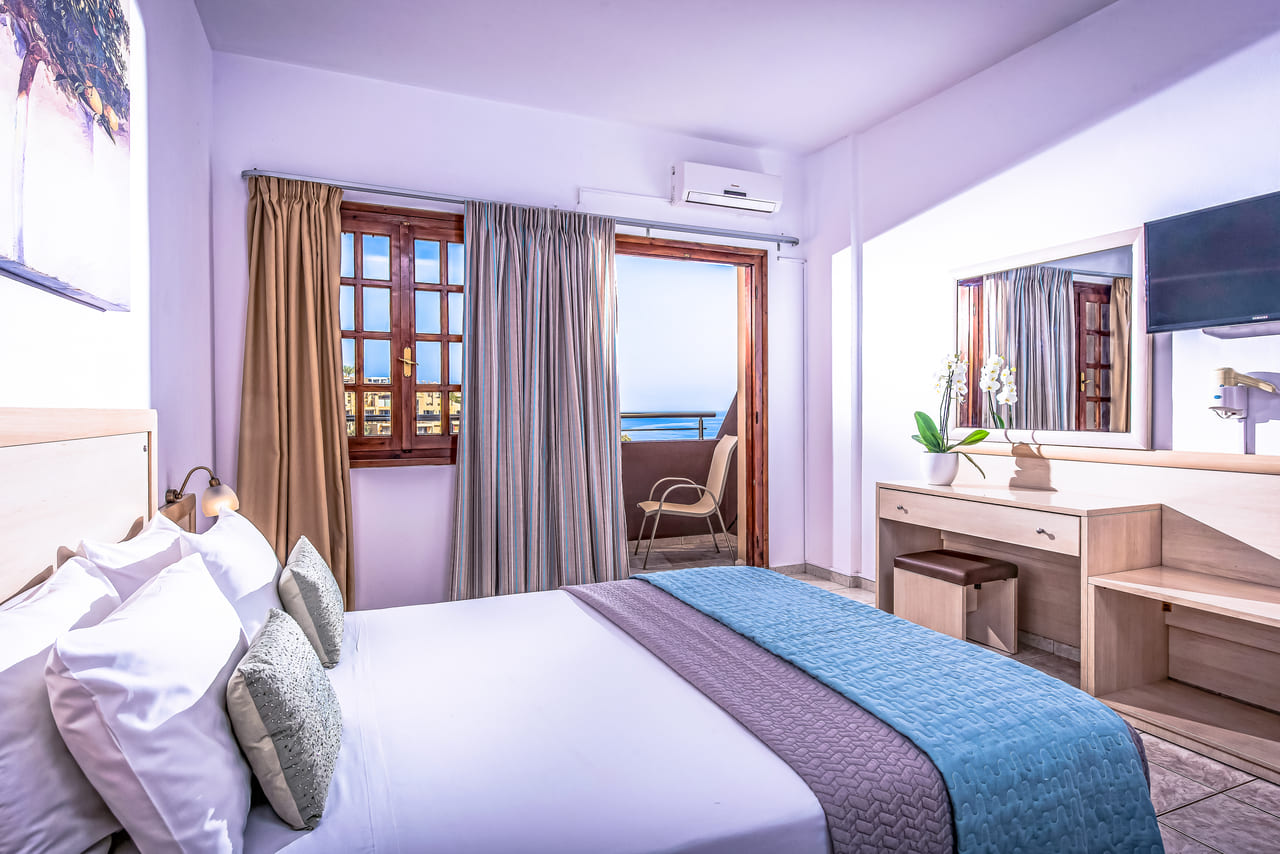 Family 2 Bedroom Sea View Annex Building 3