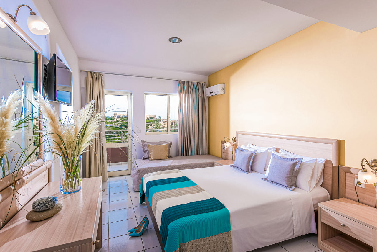 Double Side Sea View or Garden View Annex Building 2