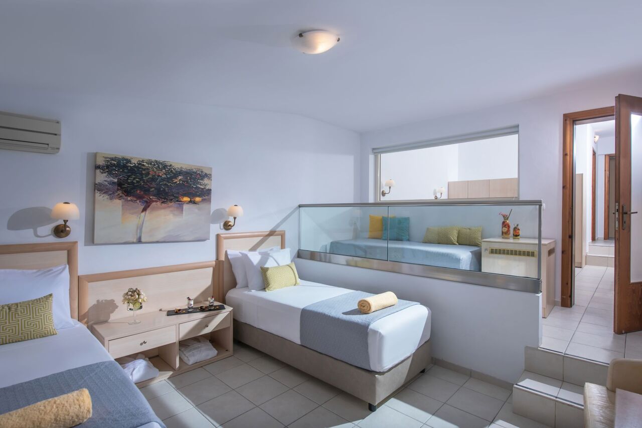 Family Suite 2 Bedroom Sea View Main Building 2