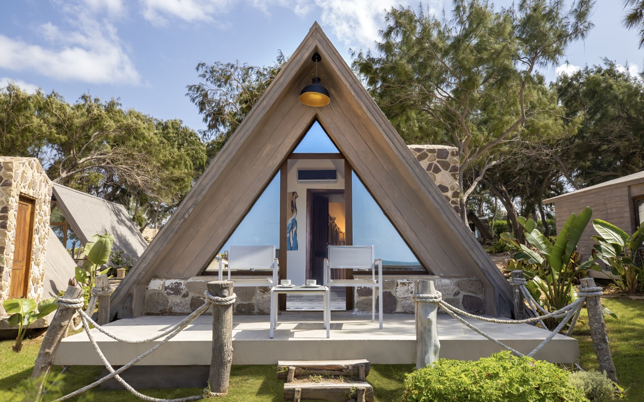 Bungalows Room 2