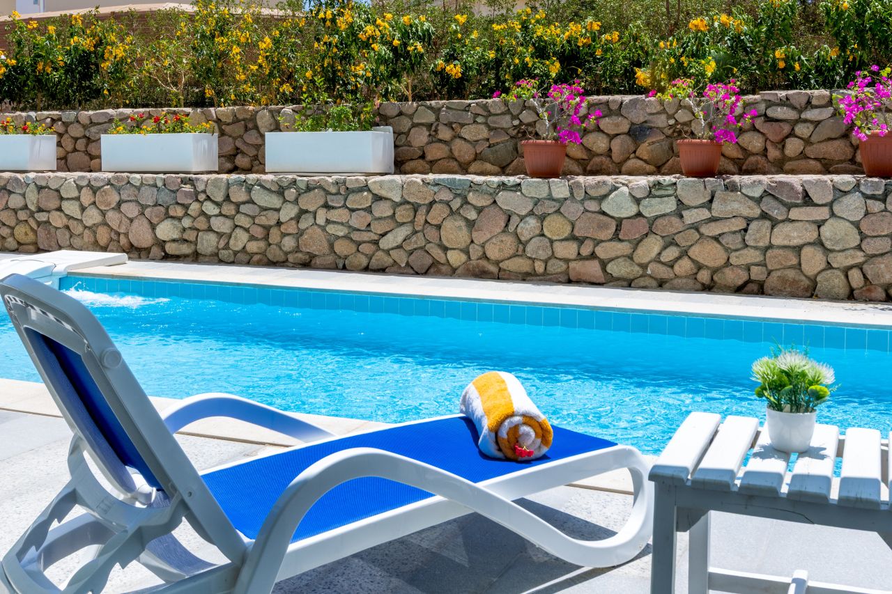 Swim Up Room 4