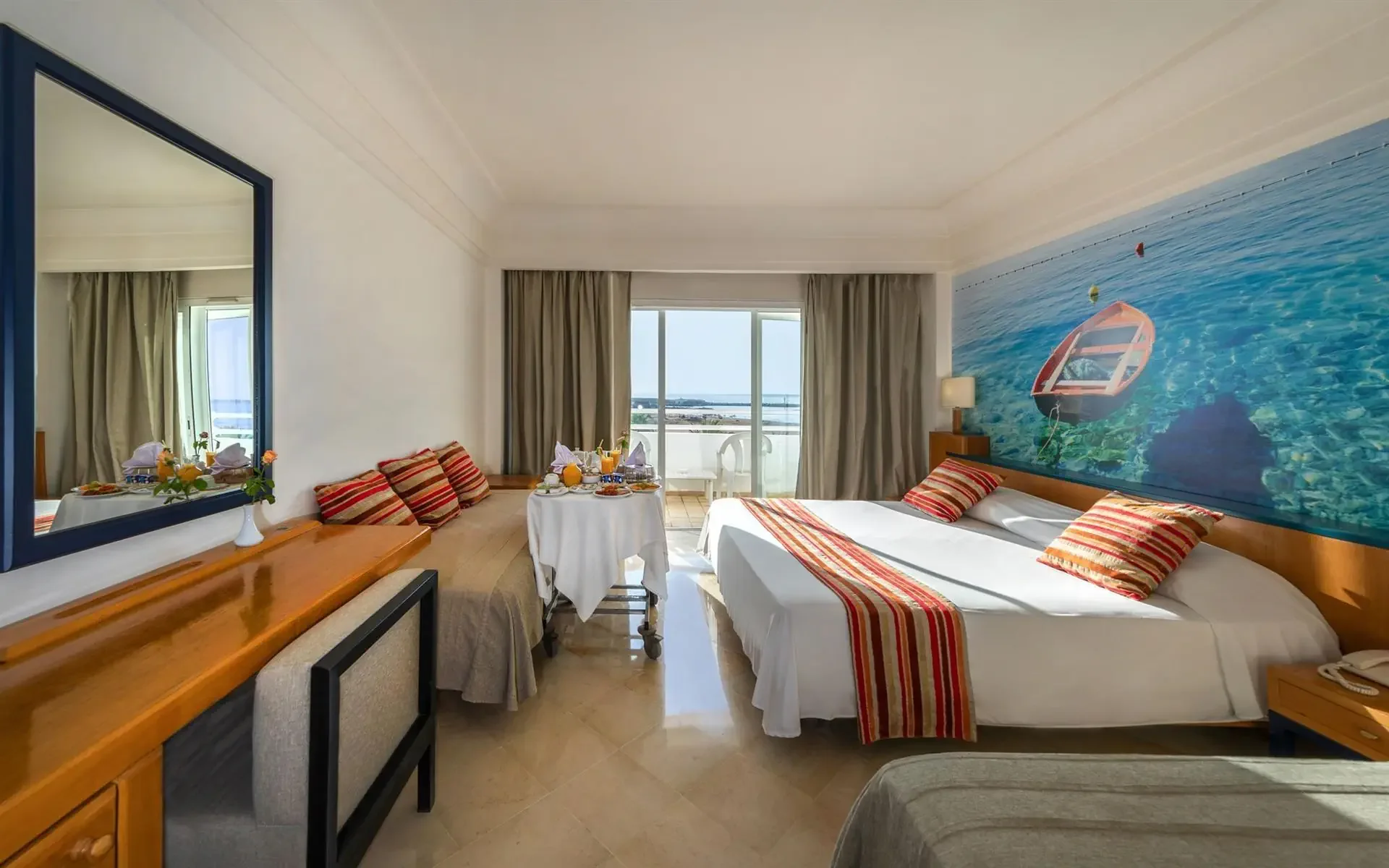 Quadruple Sea View 1