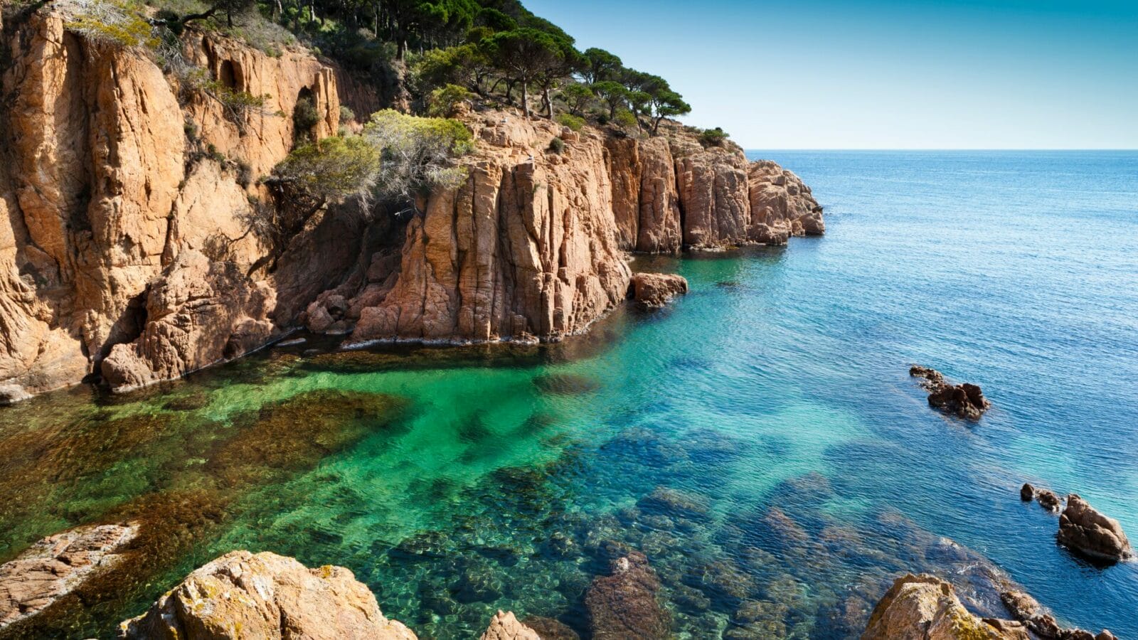 Mida teha Costa Bravas